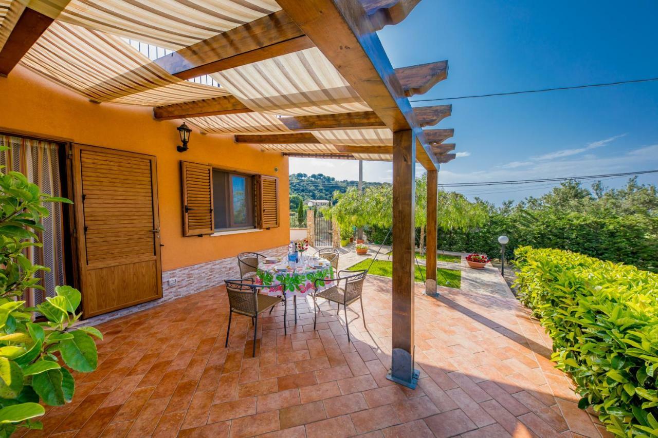 Green Hills House Cefalu Bagian luar foto