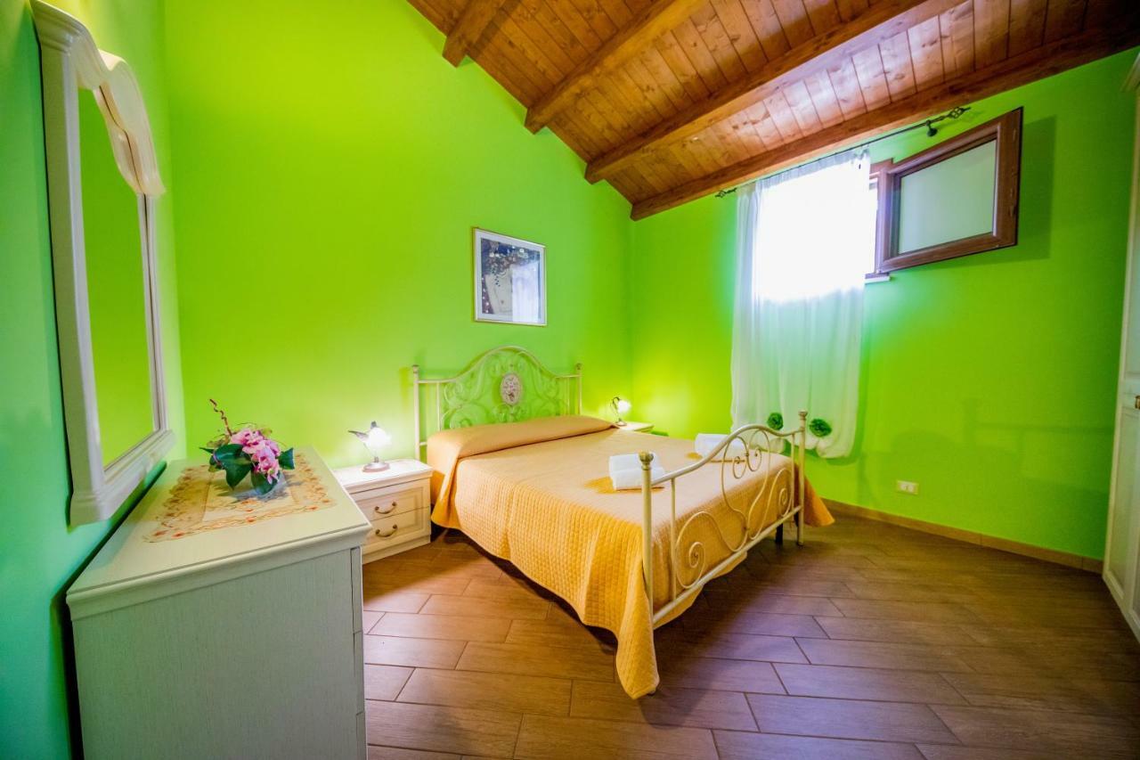Green Hills House Cefalu Bagian luar foto